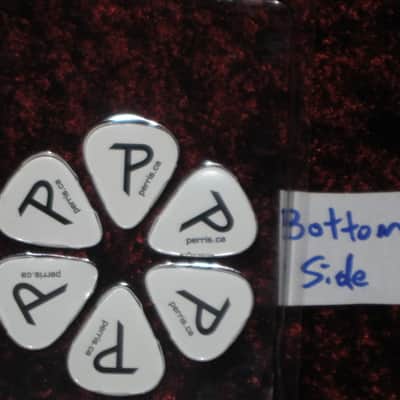 new in package (old stock) A+ Perri's Leather Ltd. / Perri's 12 Pack Of Pink Floyd Guitar Picks - Med Gauge - Celluloid Plastic, 351 shape - but slightly curved (LP12-PF1) LP12PF1 image 16