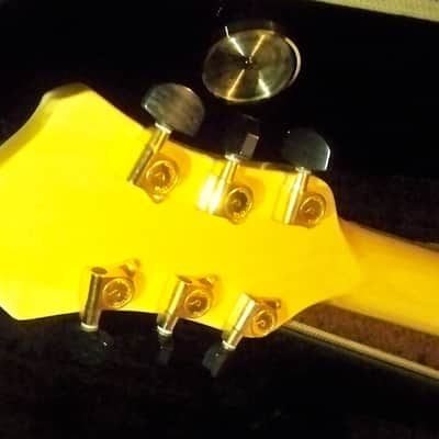 2002 Blonde Hofner Jazzica Custom 6 Lb Collectors Mint Condition image 10