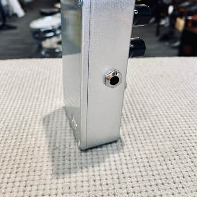 MXR M75 Super Badass Distortion - Silver image 2