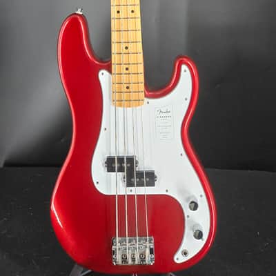 Fender 0266620571 Standard Precision Bass®, Maple Fingerboard, White Pickguard, Candy Cola image 2