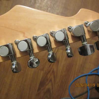 Peavey raptor exp 2000's - tobacco burst image 7