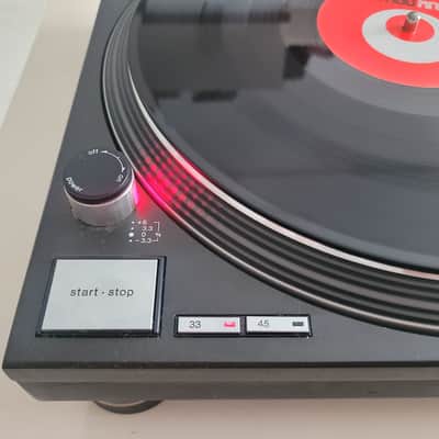 Technics SL-1210 MK2 + Shure White Label + Original Box & Manual image 2