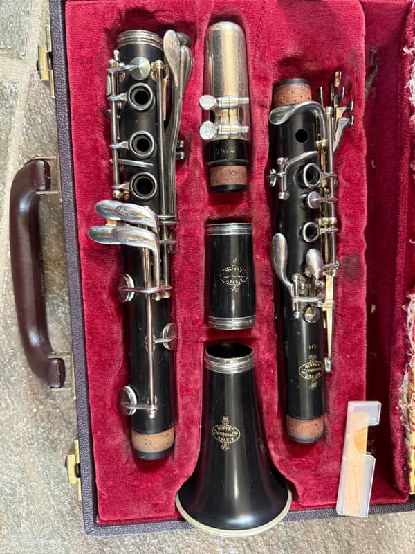 Buffet Crampon E11 wood Clarinet image 1