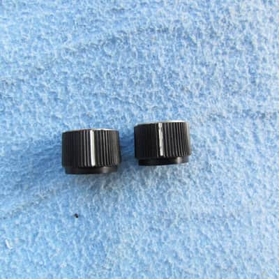 Cool Old Knobs Set Of 2 That Need Set Screws Vintage 1970's ? Era Knobs Needs Set Screws Cool Old Knobs image 2