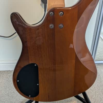 Dean Edge 1 4-String Bass Guitar 2010s - Trans Amber image 25