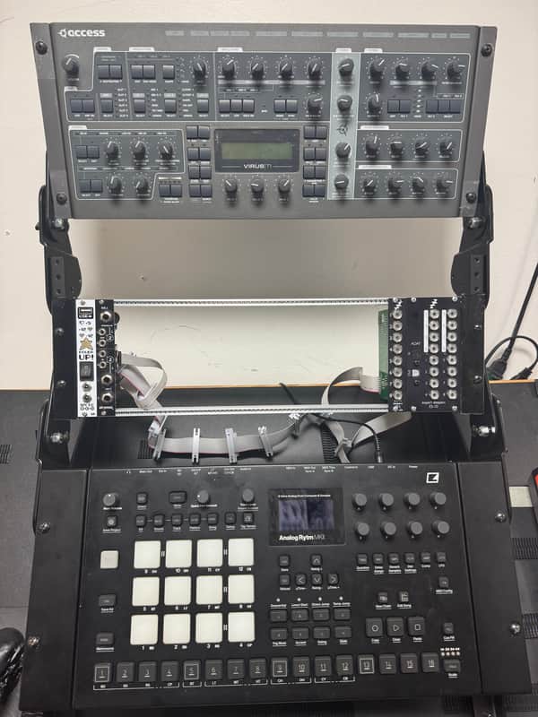 Access Virus TI2 Desktop w/ Rackmount *RARE* image 1