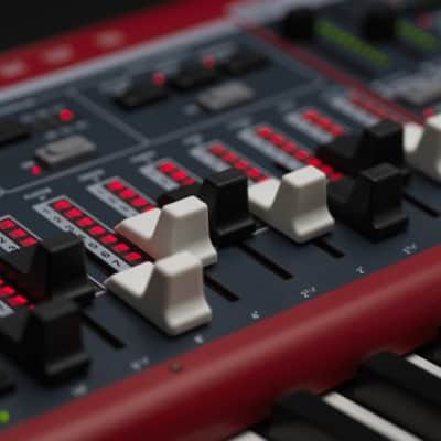 Nord STAGE4 88 notes image 2