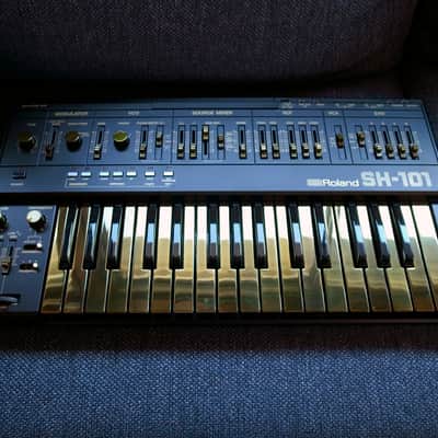 Roland SH-101  black & gold custom by ghostinmpc image 8