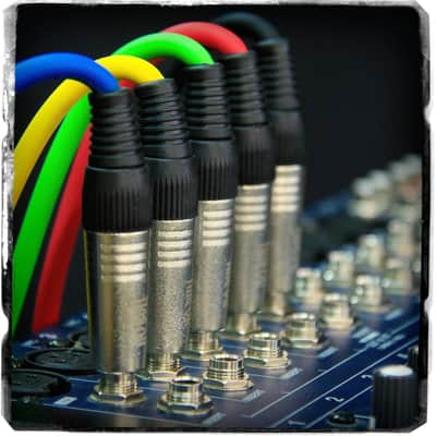Guitar/Instrument Cable (Black, 10ft / 3m, Straight Plugs) - Achieve a Cleaner Signal via a Heavy Duty Pro 1/4" Jack to Jack Noiseless Mono Lead - Coloured Link Lead to Amplifier/Amp Cable image 2