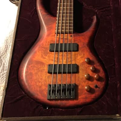 MTD 534-24-17 2014 Cherry Burst Bild 2