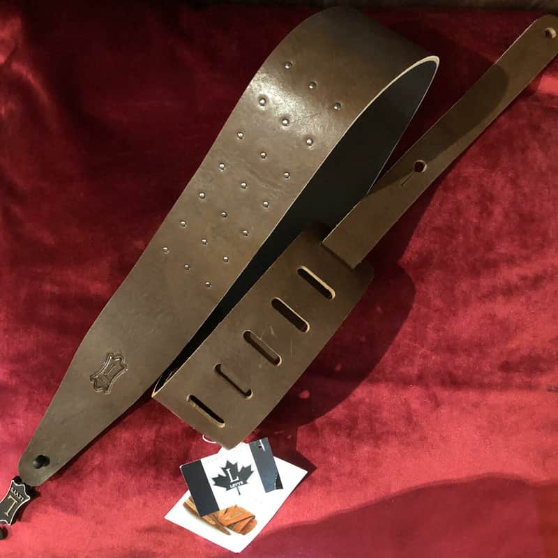 Levy’s Leathers Guitar Strap Brown Studded Guitar Strap Leather