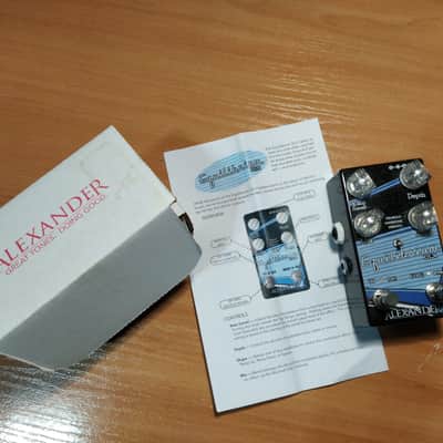 Alexander Pedals Equilibrium DLX Tremolo Harmonic Vibrato stereo tap control image 2