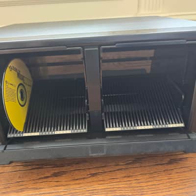 Optimus CD-8300 50+1 CD changer Mid-1990s - Black image 9