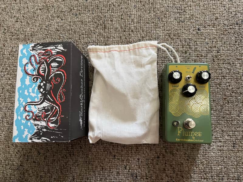 EarthQuaker Devices Plumes Small Signal Shredder