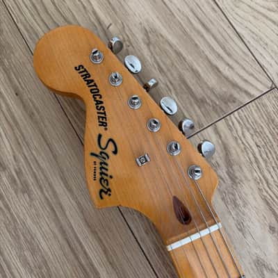 Squier Classic Vibe '70s Stratocaster HSS Left-Handed with Maple Fretboard 2019 - Present - Black image 5