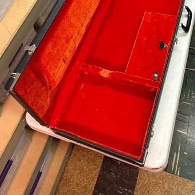 VINTAGE 1970's RICKENBACKER 4001/4003 BASS CASE image 8