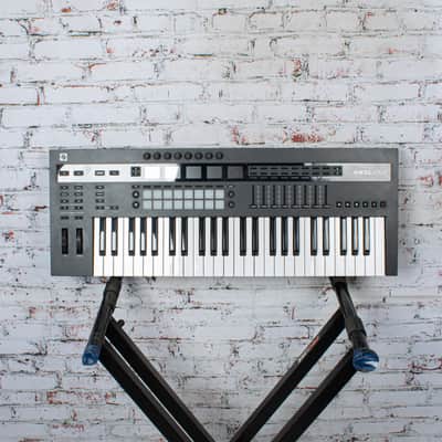 Novation - 49SL MkIII 49-Key MIDI Controller Keyboard & Workstation w/PSU - USED