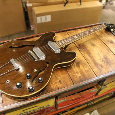 Gibson ES-330TD 1968 - 1975 - Walnut image 2