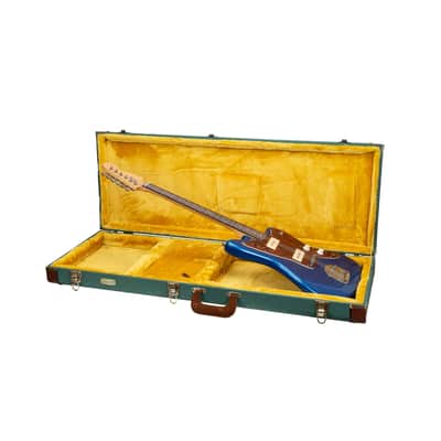 Crossrock Master Series - Wooden Jazzmaster/Jaguar Style Electric Guitar Case - Security Lock, Genuine Leather Handle, Reinforced Hardware, Metal Feet, Storage Space- Malachite Blue Tweed image 1