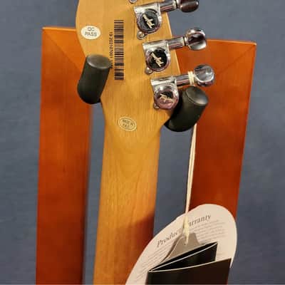 Tagima Stella DW-TAMB Electric Guitar - Transparent Amber image 6