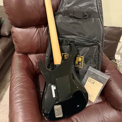 ESP KH-2 NTB Kirk Hammett Signature - Black image 17
