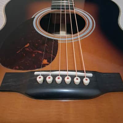 Martin OM-28 2022 - Sunburst image 4