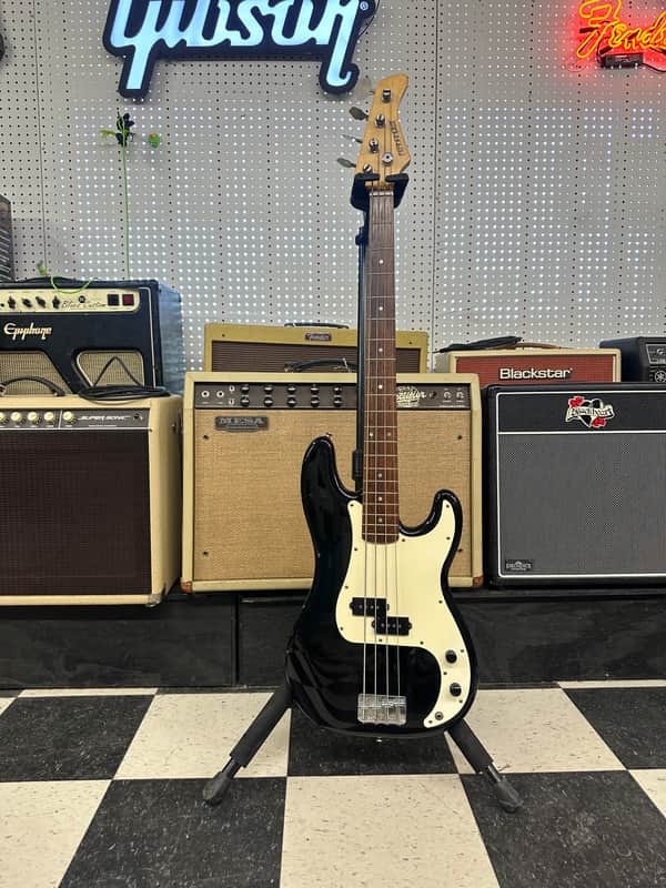 Fernandes Precision Bass - Black image 1