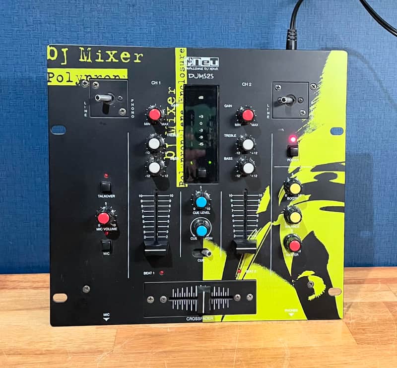 Neu Professional DJM525 2 Channel DJ Scratch Battle Mixer - Black & Yellow image 1