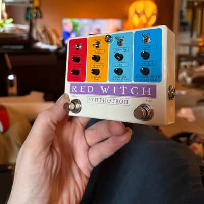 Red Witch Synthotron 2010s - V1 image 2