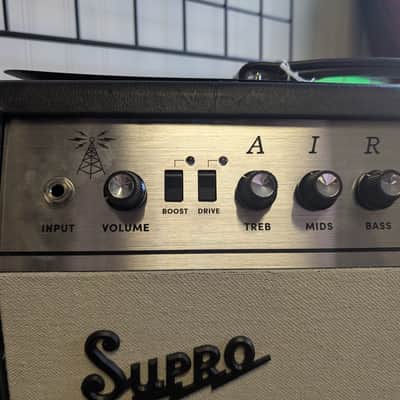 Supro 1825R Airwave 25-Watt 1x12" Guitar Combo 2025 - Black image 5