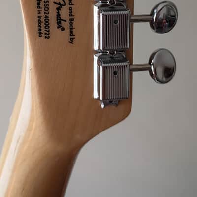 Squier Paranormal Offset Telecaster SJ 2024 - Ice Blue Metallic image 8