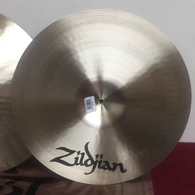 Zildjian 16" A Concert Stage Orchestral Cymbals (Pair) 2010s - Traditional image 9
