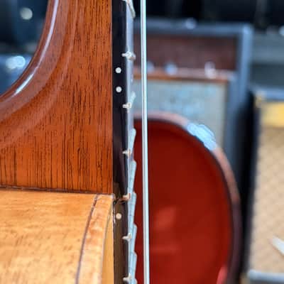 Tony Graziano Custom Baritone Ukulele #587 – Spruce / Figured Koa – Hardshell Case image 7