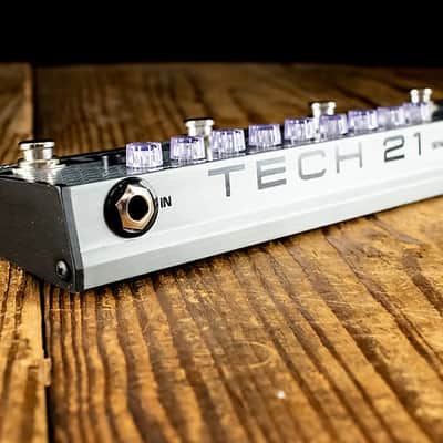 Tech 21 Fly Rig 5 (v2) Multi-Effects Pedal - Free Shipping image 4