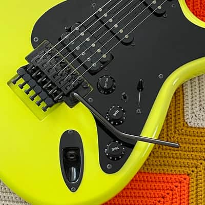 Kramer F-3000 - 1986! - Super Nice Condition! - All Original! - Beautiful Shredder! - Rare Color! - image 3