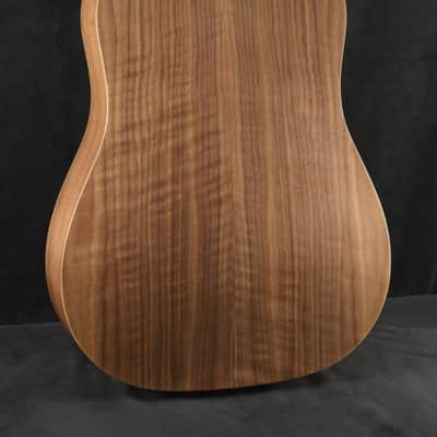 Taylor BBTe Big Baby Taylor Walnut/Sitka Spruce Natural image 7