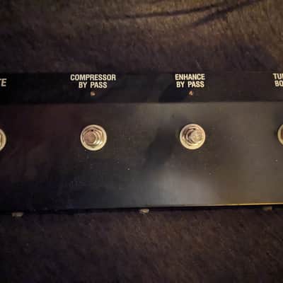 Eden Amplification Navigator Twin Triode World Class PreAmp 2000 - Gold image 3