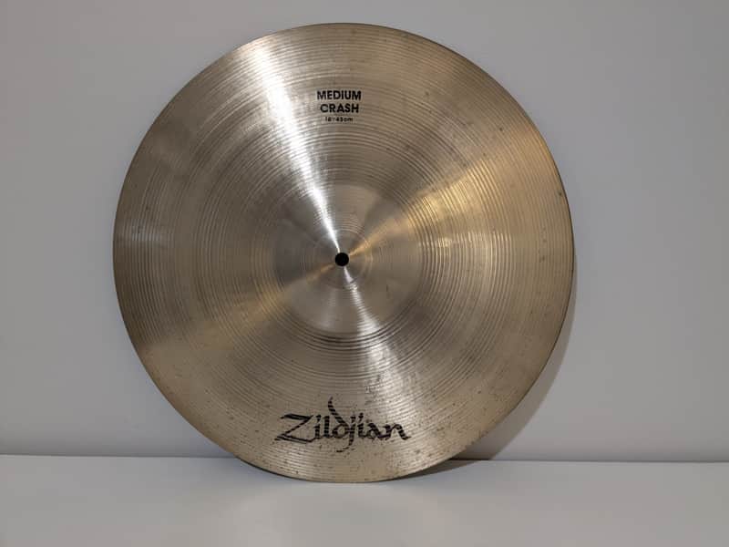 Zildjian 18" A Series Medium Crash Cymbal 1982 - 2012 - Traditional image 1