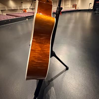 Taylor 614ce with LR Baggs Pickup Honey Sunburst image 4
