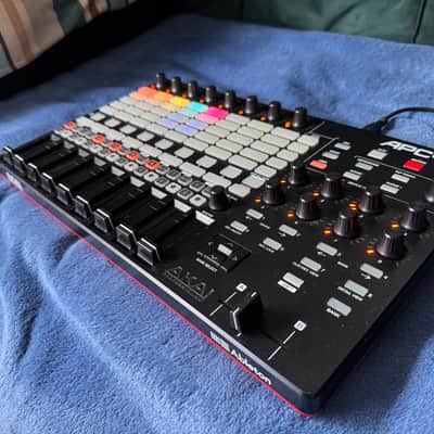 Akai APC40 MKII 2010s - Black image 4