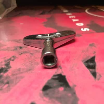 Vintage Tama Japan square drum key image 3