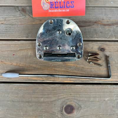 Real Life Relics Fender® Style Jaguar® Jazzmaster® Tremolo Unit W Arm - DS4 image 3