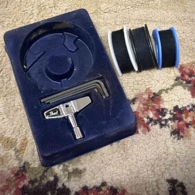 Pearl Eliminator Bass Drum Pedal Replaceable Cams & Drum Key Set image 3