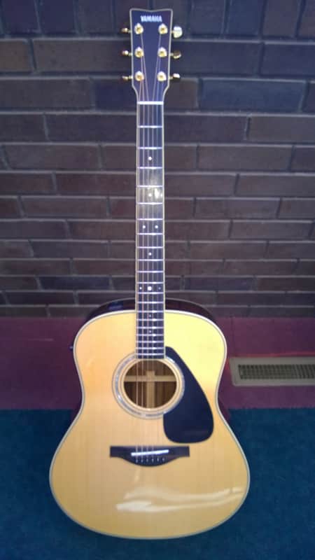 Yamaha LLX6A 2011 Spruce / Lacquer image 1