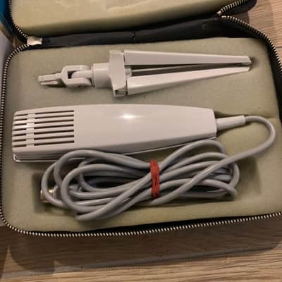 Vintage Sennheiser MD 411 HLM - mint with original box, pouch, stand and papers image 3