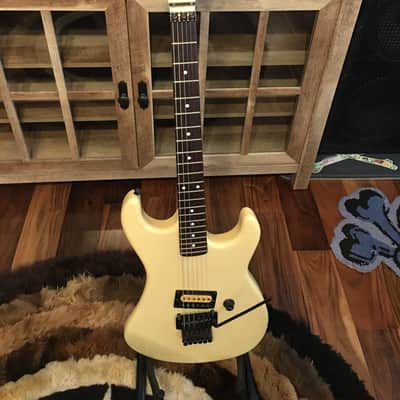 Vintage " Mid 80's Kramer Baretta/F1000-Japan Market Only!  MINT image 1