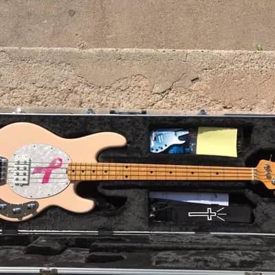 Ernie Ball Music Man Stingray Classic 4 H 2010 - Shell Pink image 1