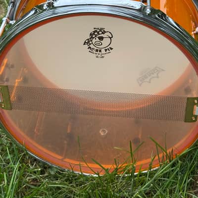 Pork Pie Pig Lite Amber Acrylic Snare Drum – 13" x 7" image 7