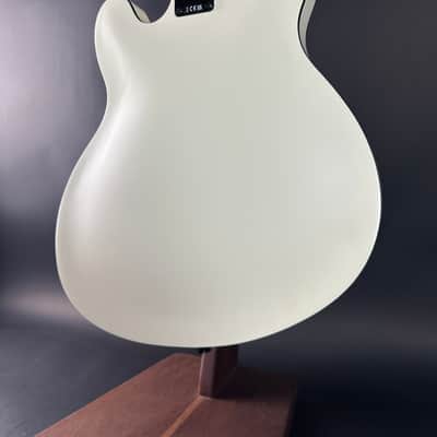 Used Fender Tom Delonge Starcaster Satin Olympic White TSU20329 image 6