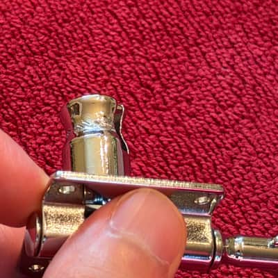 Fender Standard Jazz Bass Tuning Machine Set Plus String Tree (Chrome) image 3